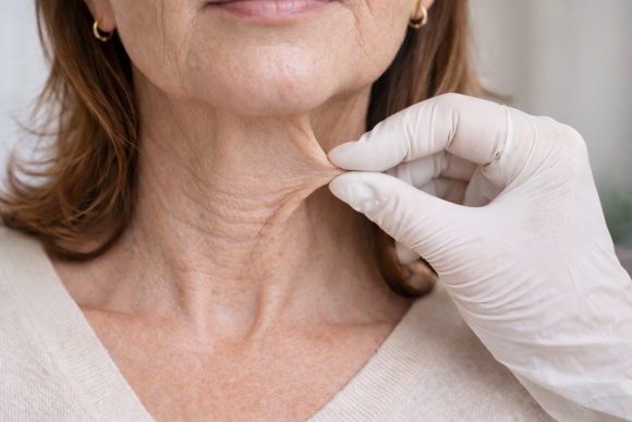 목주름 벨로테로, 티 나지 않게 개선하고 싶다면? 관련 이미지 2