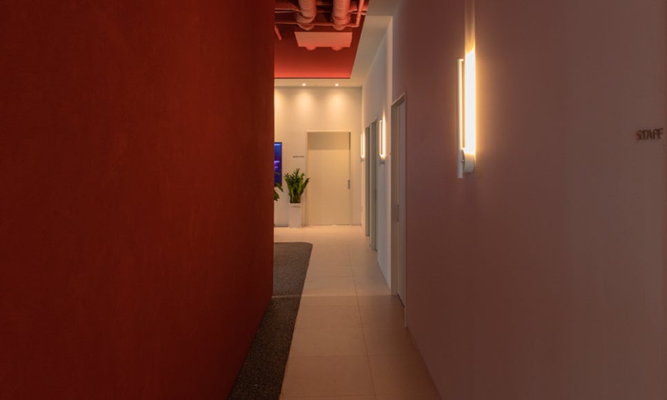 [홍대 피부과 포레나의원] 처음 오시는 분들께 꼭 드리고 싶은 4가지 약속 -염지혜 대표원장 관련 이미지 10