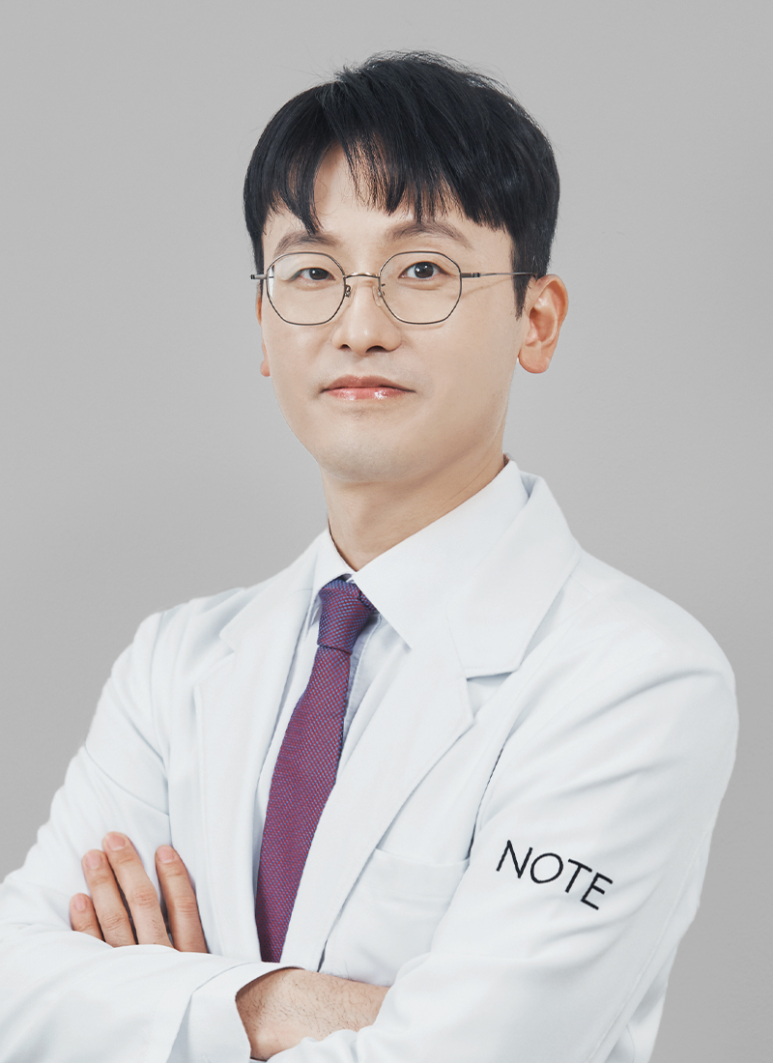 까다로운 눈재수술, 병원 선택 시 필수 체크 포인트는? [강남 쌍커풀재수술 잘하는 곳 노트성형외과 이보형원장] 관련 이미지 1