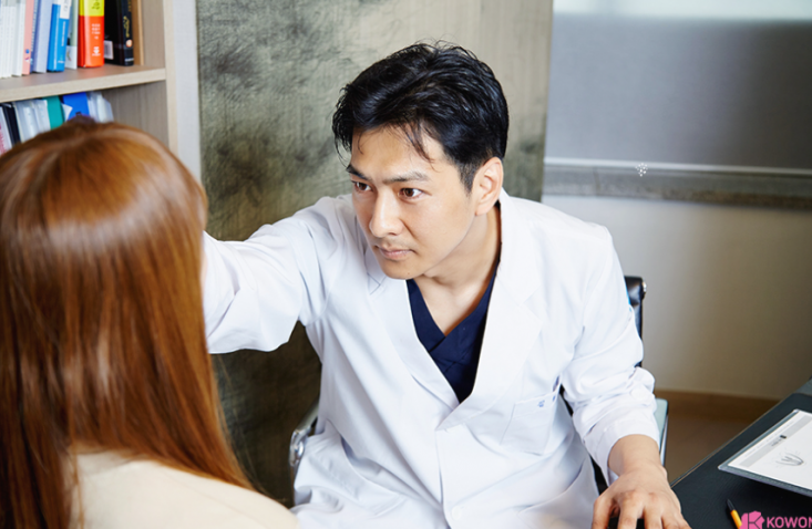 Q. Which is the right choice: nasal osteotomy or tip elevation in nose surgery? image 3