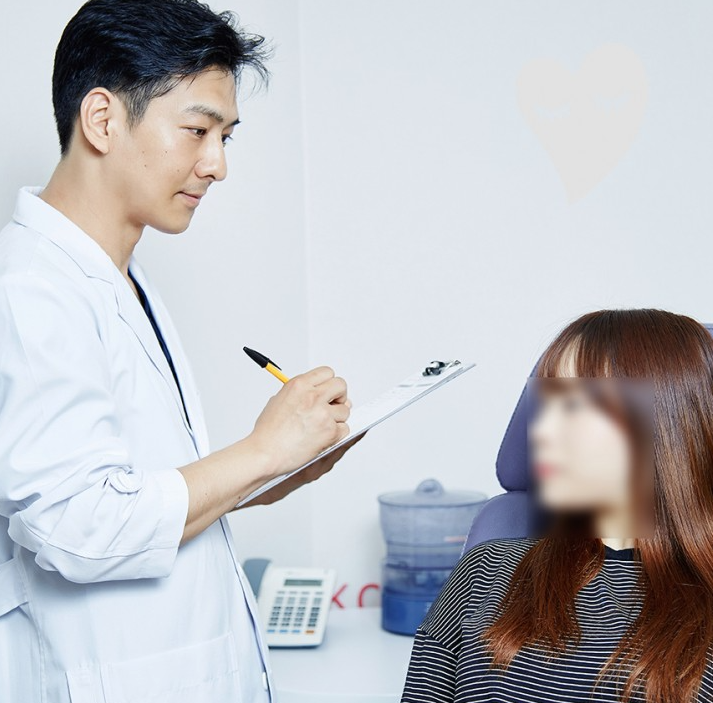 Q. 코수술 부작용일까요? 안경을 착용하면 통증이 느껴져요 관련 이미지 9
