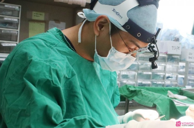 The Recovery Period After Deviated Septum Surgery and 3 Key Factors Determining Male Nose Balance image 5