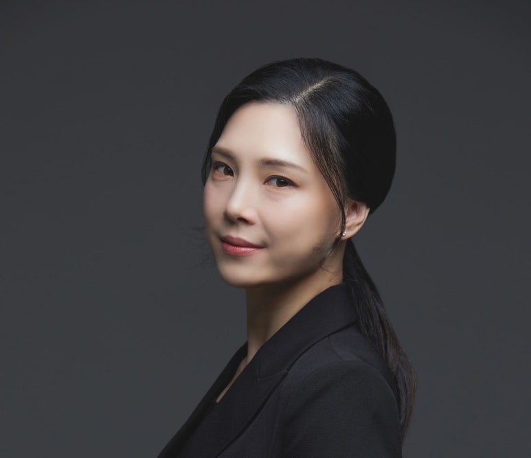 Skin Changes You Can Feel with Yeongdeungpo Pore Treatments image 4