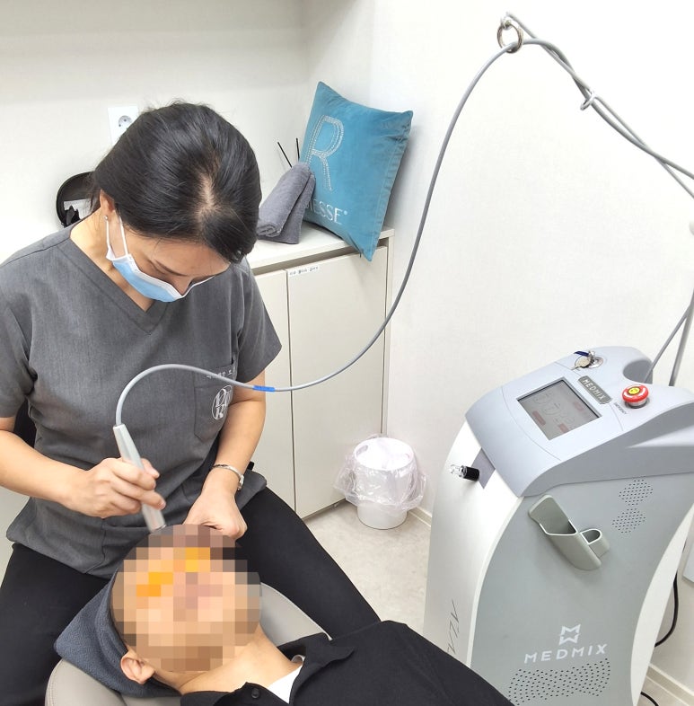 영등포 피지관리, 에이플 레이저로 매끈하게 관련 이미지 4