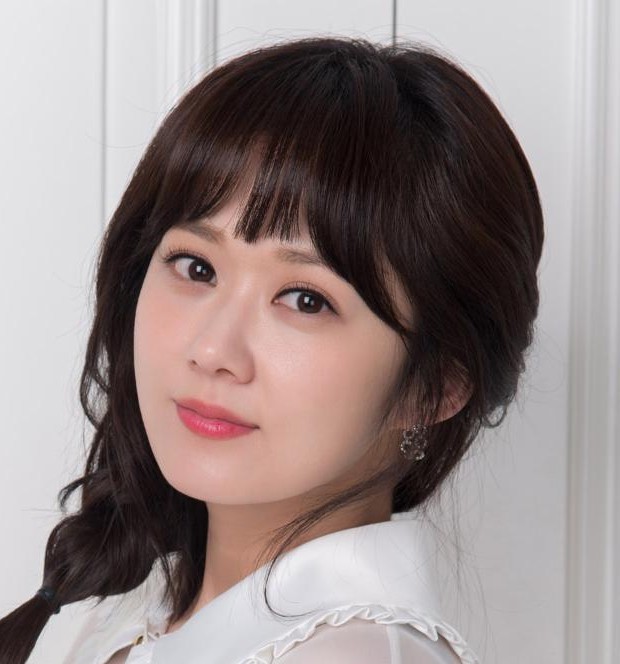 [공유] 예쁜 이마란 무엇일까? - 이마의 미학과 트렌드 관련 이미지 4