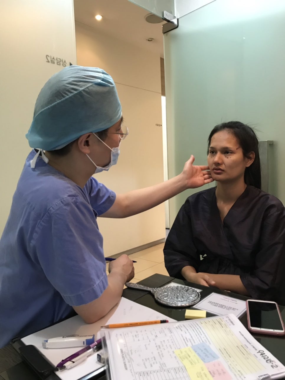 [사각턱축소 최다수술 이승룡원장] 태국에서 온 그녀의 윤곽 수술 후기 리얼 스토리&hearts; 관련 이미지 1