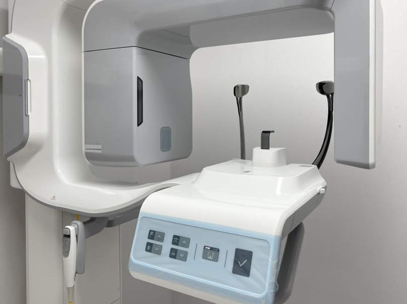 디지털 임플란트 체계적인 수술이 가능한 서울바르디치과입니다. 관련 이미지 4