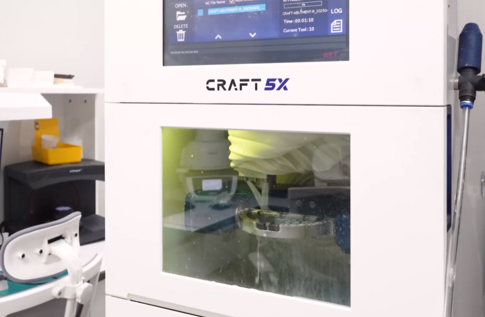 상일동역 라미네이트, 왜 누군가는 부작용을 겪고, 누군가는 10년 넘게 멀쩡할까? 관련 이미지 12