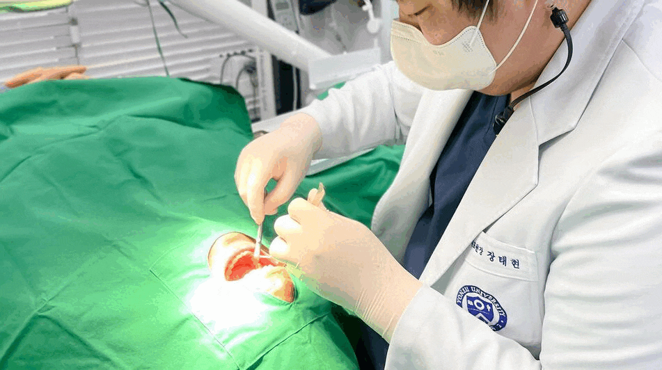 서울 임플란트 병원 선택 전 체크해야할 사항 고민은 이제 그만~ 관련 이미지 1