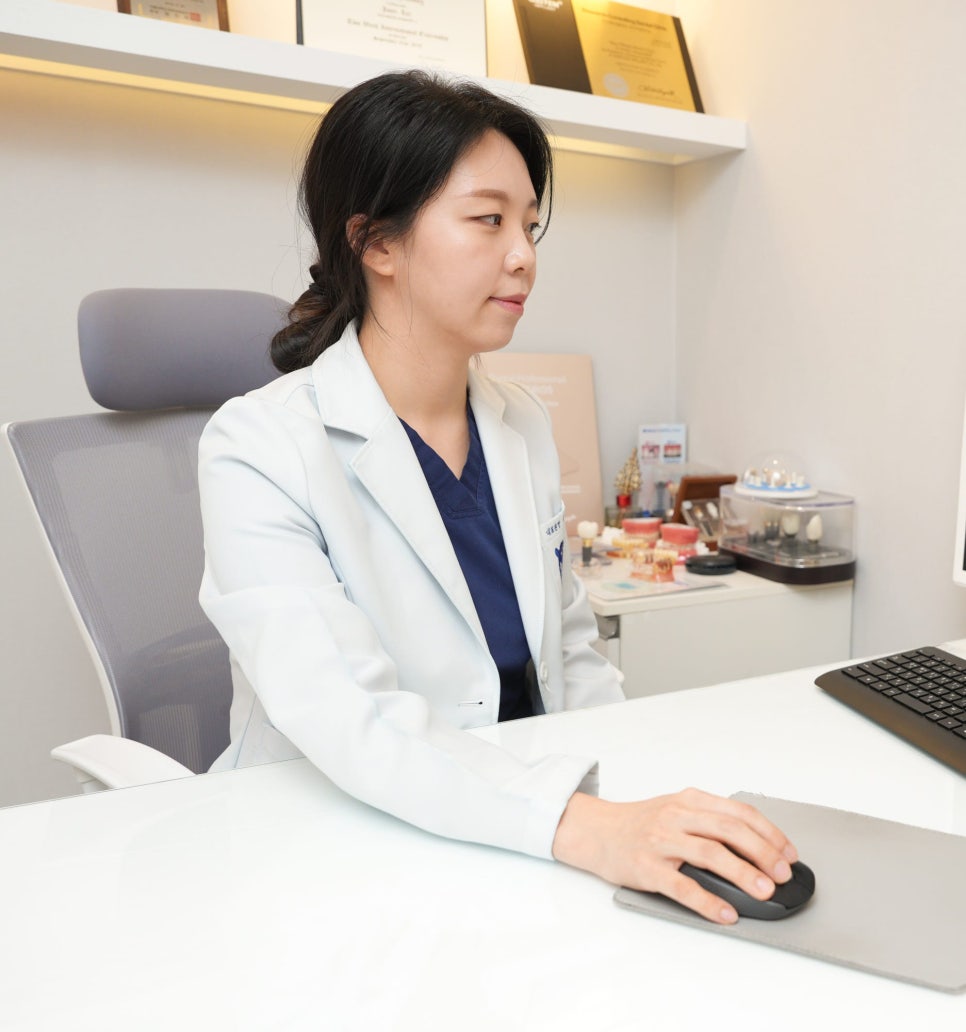 서울바르디치과 이주리 원장 입 소문으로 찾아오는 치과의사가 될 수 있었던 이유 관련 이미지 7