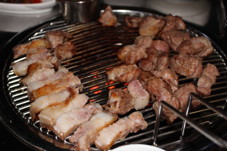 18년 된 대학친구들 신촌 초대 & 신촌 맛집 방문 관련 이미지 8
