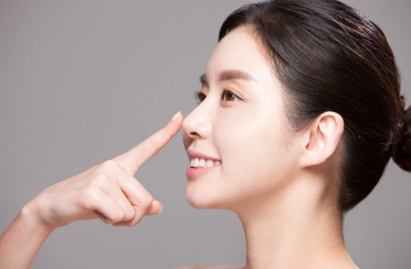 사당동필러! 이마에서 코까지 자연스러운 콧대 관련 이미지 2