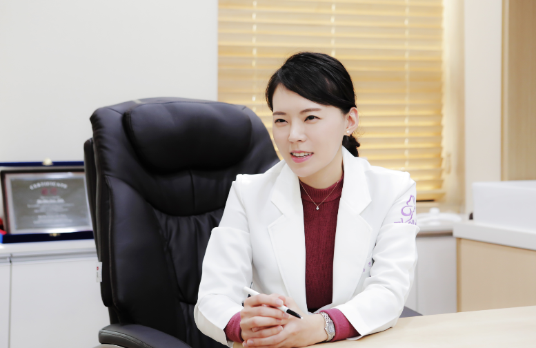 볼륨과 물광을 동시에 잡고싶다면? 요즘뜨는 낙성대필러 관련 이미지 6