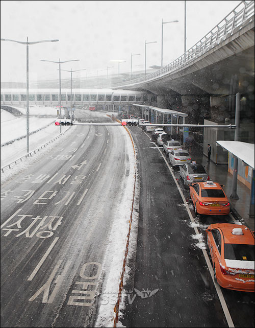 [명동치과]블랙아이스 현상이란, 눈길보다 더 위험할 수도 있다고 합니다 관련 이미지 4