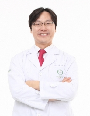 2016 기아대책 희망월드컵에 김인수 대표원장님께서 필리핀 구단주로 참석하셨어요~! 관련 이미지 1