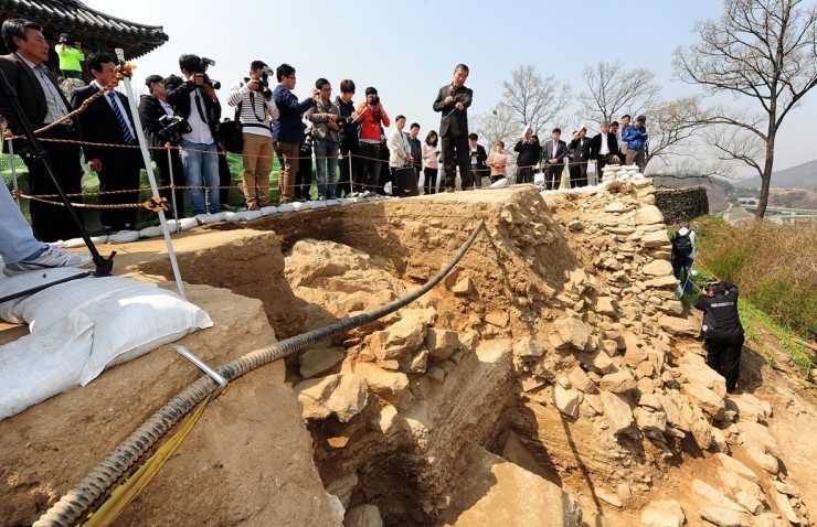 전주 후백제 성벽 흔적 발굴, 후백제 역사 연구에 많은 도움 관련 이미지 1