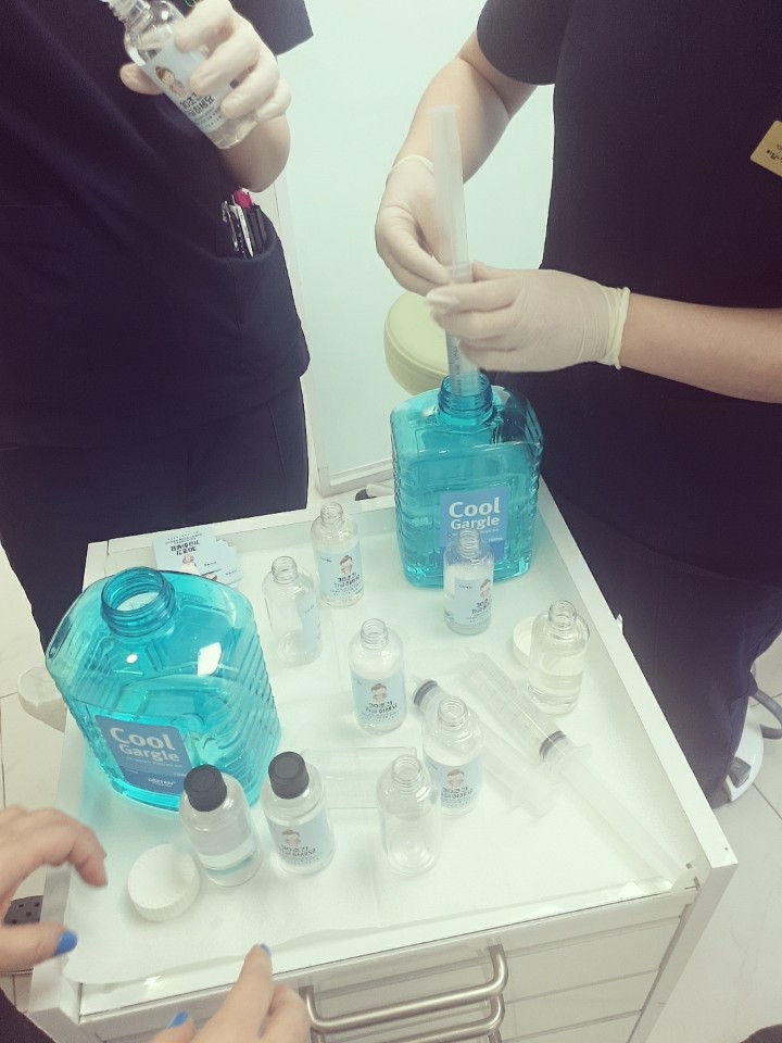 가글로 입 속 세균을 깨끗하게! 라임나무치과에서 가글액을 드려요! 관련 이미지 2