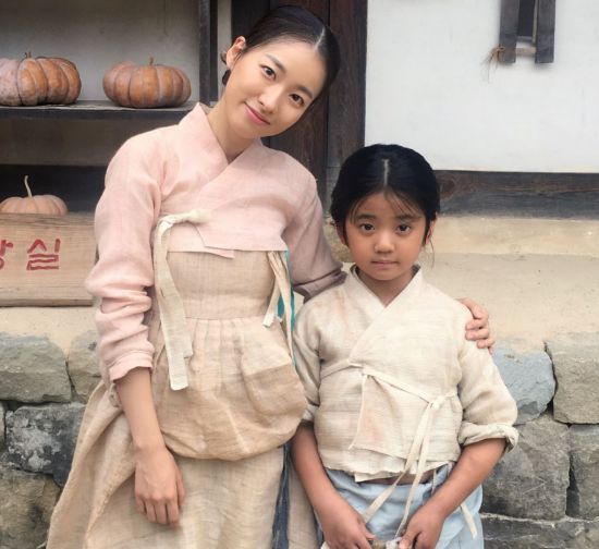 라임나무치과가 소개해드리는 미스터 션샤인 명품 배우!!![이시아, 유연석, 김혜은 배우님] 관련 이미지 4