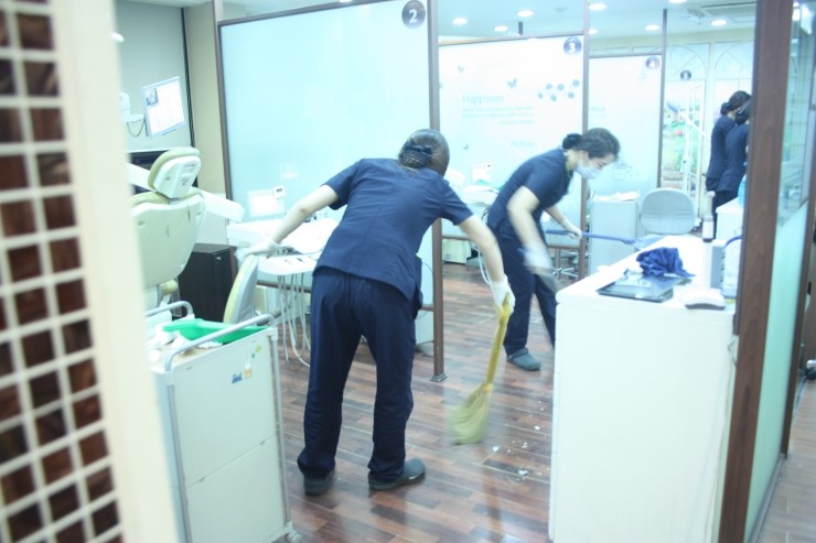 라임나무치과 명동점 봄맞이 대청소, 그 후기를 공개합니다. 관련 이미지 6