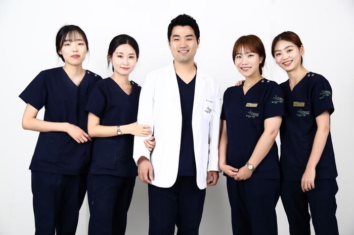 라임나무치과병원 프로필메이킹촬영후기! 2018신입 치위생사도 모집합니다&hearts; 관련 이미지 5