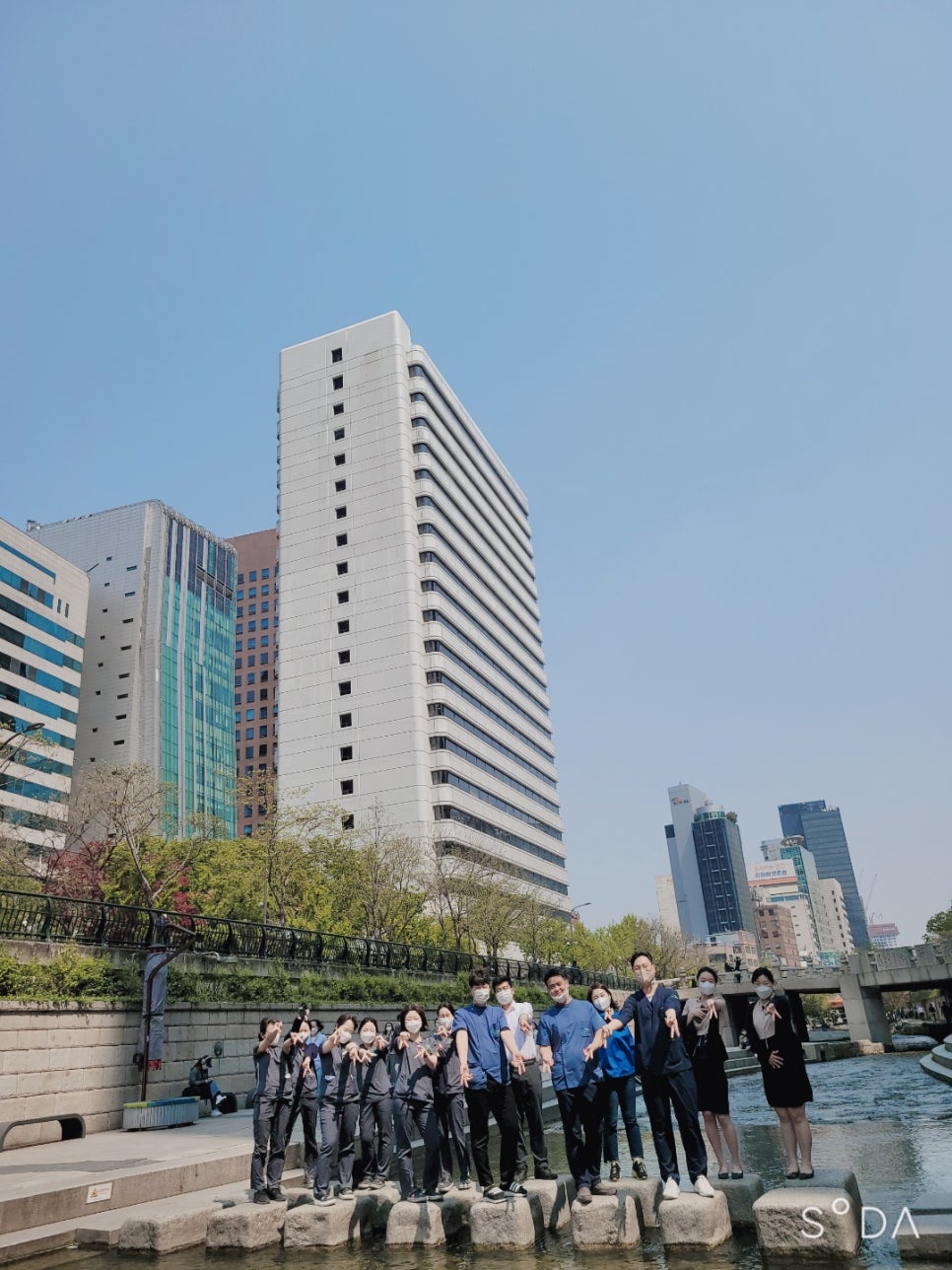 라임나무치과 직원들, 청계천 소풍가다! 관련 이미지 1