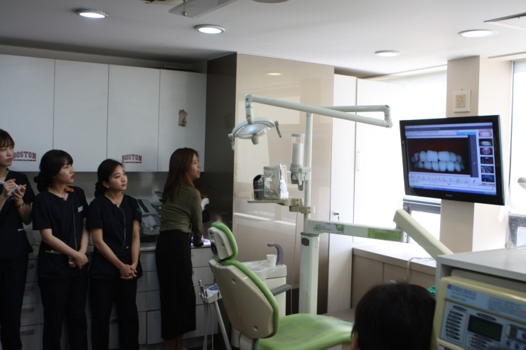 [라임나무치과 큐레이 장비 도입]전직원의 큐레이 교육이 열렸어요~ 관련 이미지 8