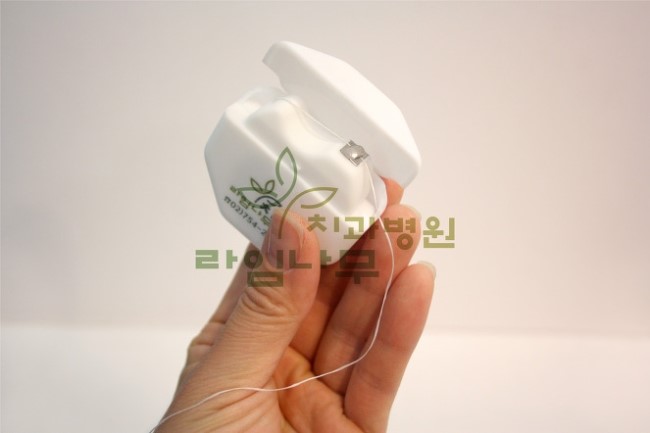 치과에서 치실을 권하는 이유 관련 이미지 1