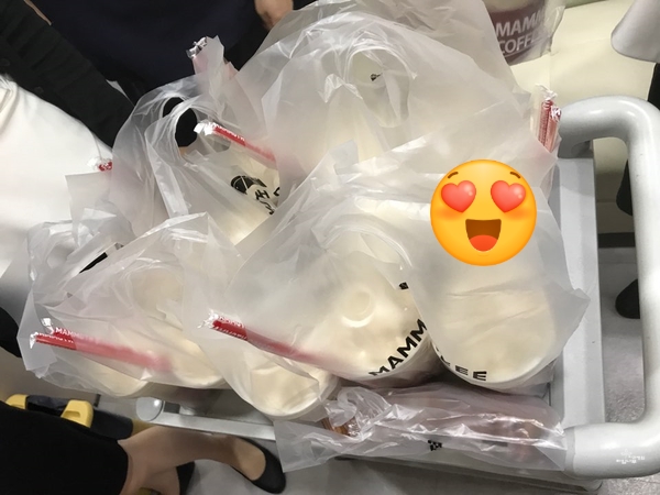 사랑니달인 구강외과 원장님께서 사주신 달달한 꿀라떼 &hearts; 관련 이미지 1