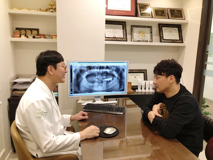 라임나무치과 리얼스토리 : 현진영 올세라믹, 임플란트 후기 관련 이미지 3