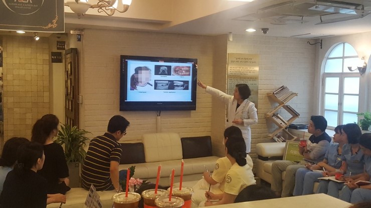 [직원교육]라임나무 교정과 세미나가 열렸어요 관련 이미지 4