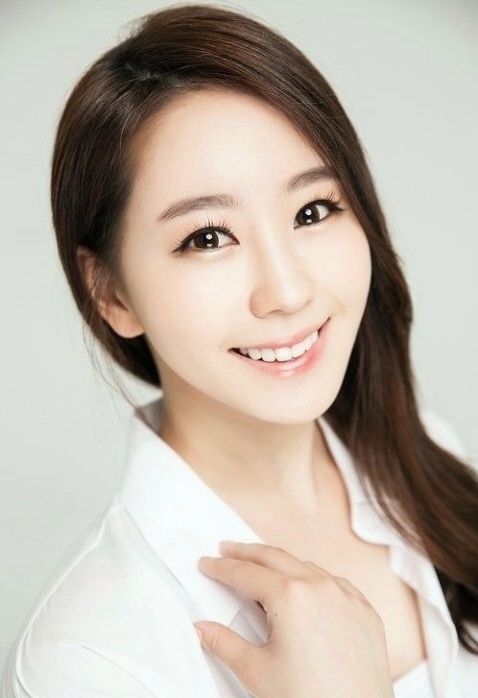 황보미와 손호영 열애설, 사실관계 정리 관련 이미지 1