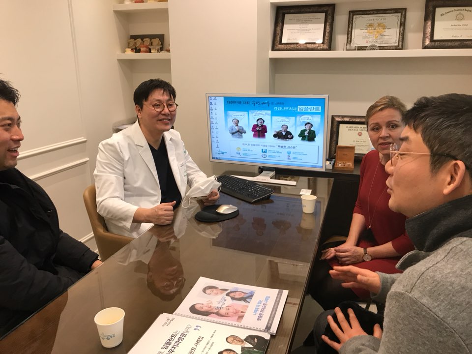 글로벌 제약사, 글락소 스미스클라인(GSK) 본사!!! 라임나무치과병원을 찾다!!!!! 관련 이미지 5