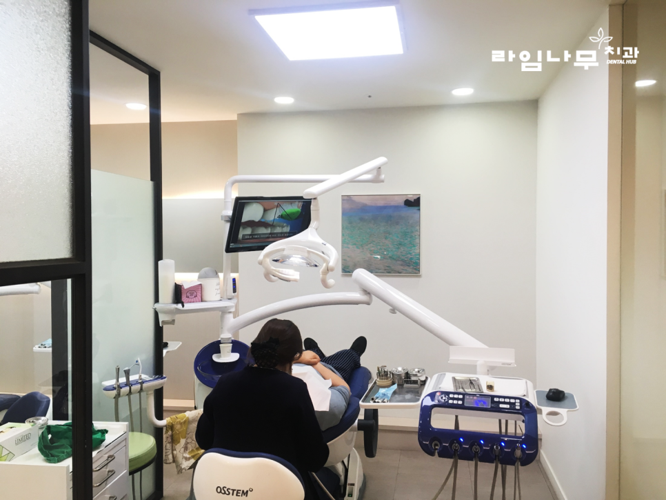 라임갤러리로 초대합니다! 치과 안 예술작품 소개 :) 관련 이미지 9