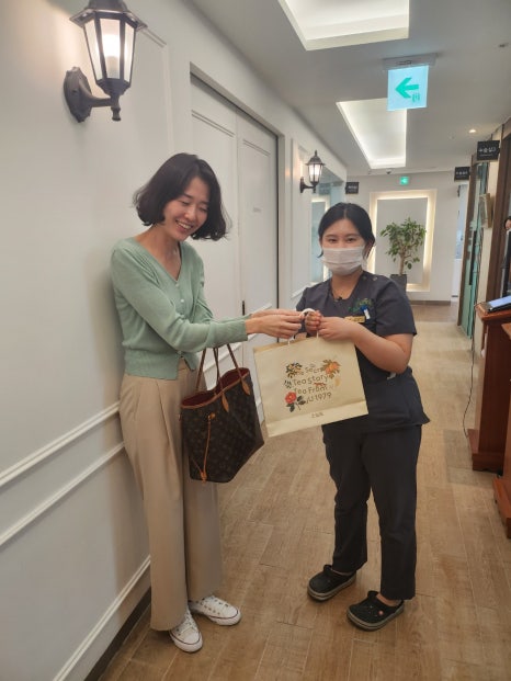 라임나무치과 직원들의 행복한 추석 맞이 관련 이미지 4