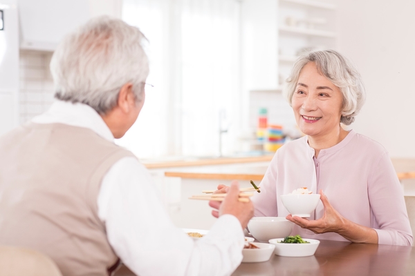 명동치과 추석선물임플란트는 어떨까? 노인임플란트로 부모님께 효도하자!!! 관련 이미지 1