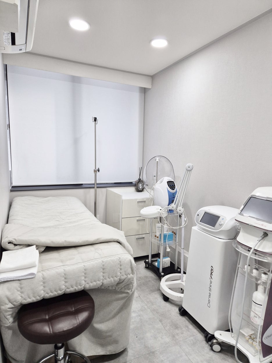 강남피부과잘하는곳 쥬베룩볼륨 스킨부스터 효과 관련 이미지 9