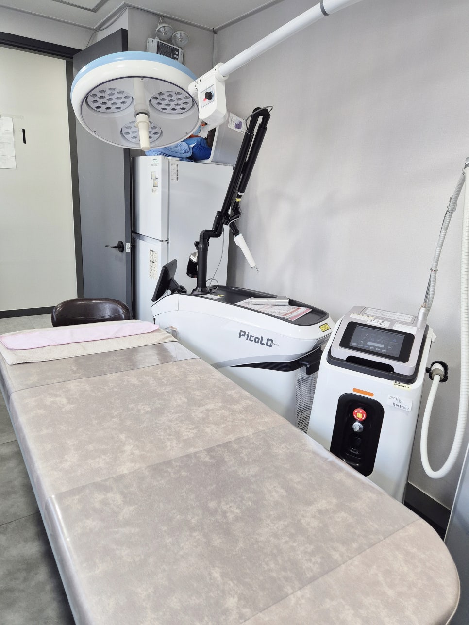 How Rejuran Skin Booster at Gangnam Station Can Help Dry Skin image 9