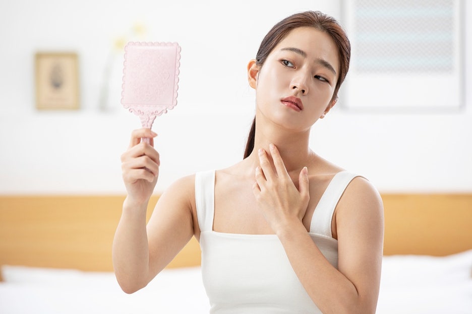 3 Worst Habits That Cause Skin Sagging and Lower Skin Elasticity image 5
