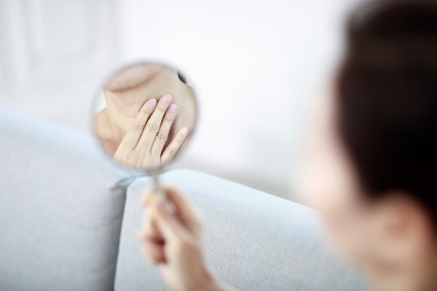 가로목주름시술 바이리즌으로 관리하기 관련 이미지 6