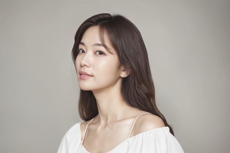 중년 피부 탄력 유지 관리방법과 저하된 이유 관련 이미지 5