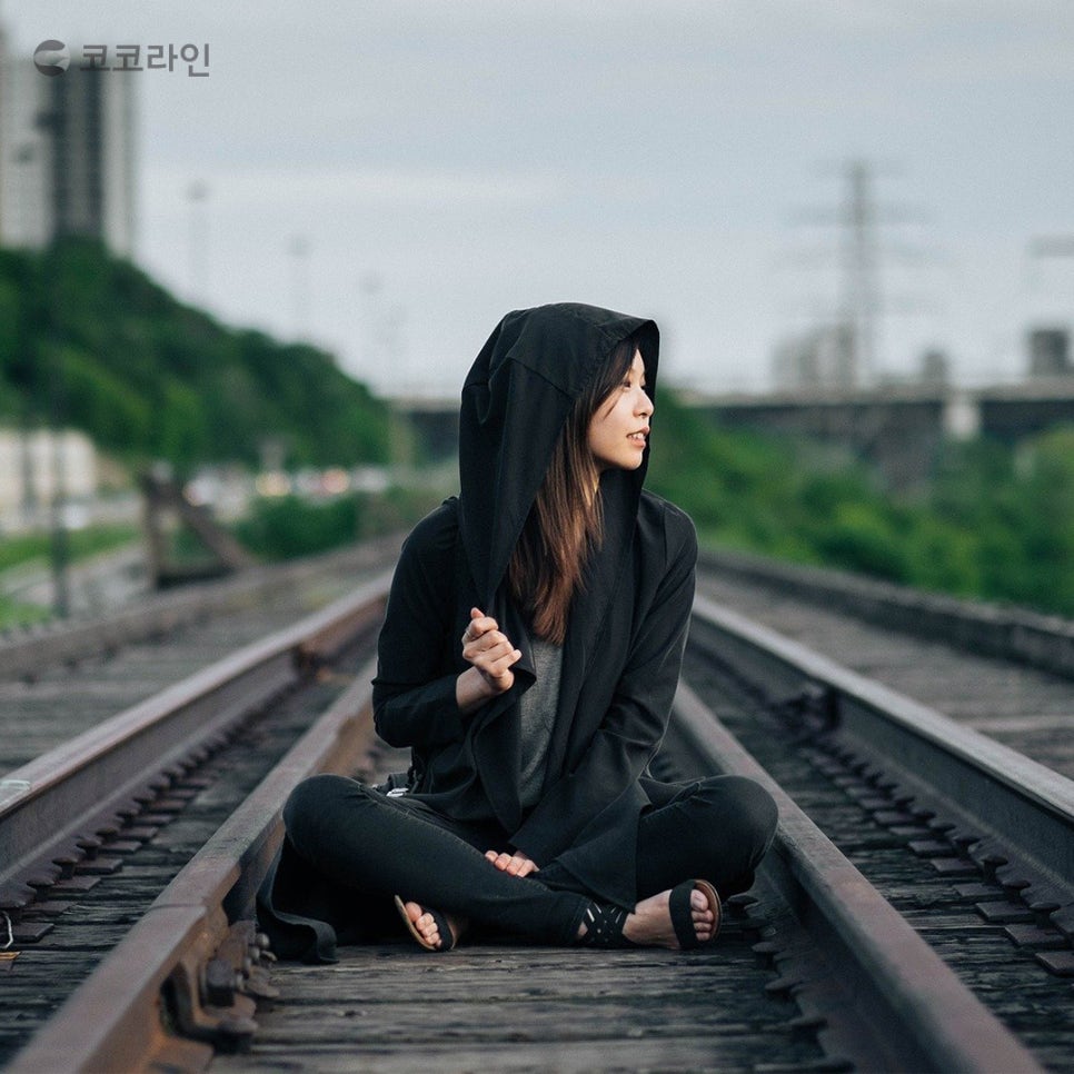 퉁퉁 부어있는 얼굴, 코성형 후 붓기 빨리빼는 방법! 관련 이미지 1