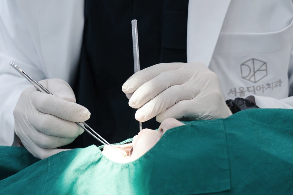 마곡동치과_2. 무삭제 라미네이트가 불가능한 경우 관련 이미지 7