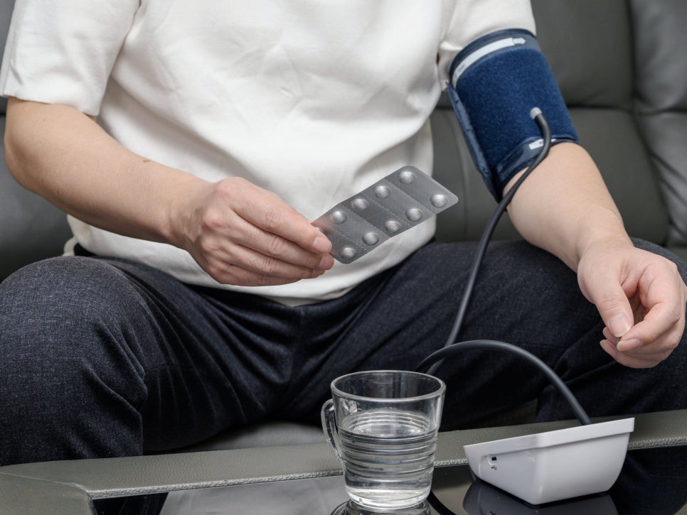 마곡역치과_1. 고혈압이 있어도 치과치료, 괜찮을까요? 관련 이미지 2