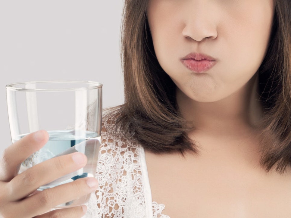 마곡역치과_5. 가글 많이 하면 더 깨끗할까? 소독 가글 올바른 사용법 관련 이미지 3