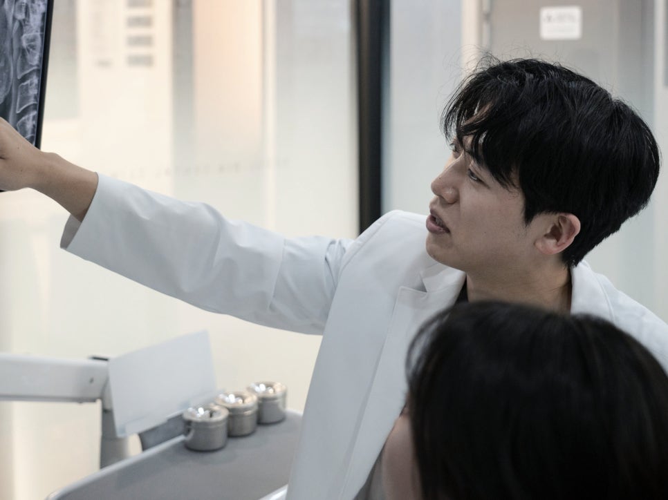 마곡동치과_&ldquo;내려간 잇몸, 더 내려가지 않게 하려면?&rdquo; [4. 치은퇴축 생활 관리법] 관련 이미지 8