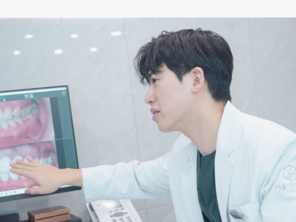 마곡역치과_3. 레진변색, 디아네이트 무삭제 라미네이트 케이스 관련 이미지 5