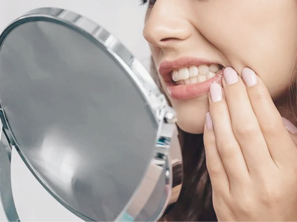 [마곡동치과_치아 흔들림 시리즈1] 흔들리는 이빨, 왜 생길까요? 관련 이미지 1