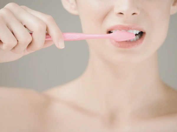 마곡동치과_3. 임플란트 수술 후 양치와 가글, 시기와 방법 한 번에 정리 관련 이미지 2