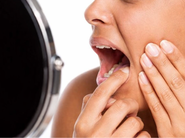 Magok Station Dental Clinic_7. Suture Removal Timing and Care After Implant Surgery image 3