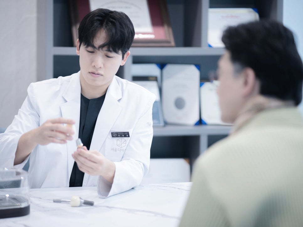 마곡역치과_"내 치아를 지키는 가장 스마트한 선택" [ 4. 임플란트 장점과 단점 ] 관련 이미지 9